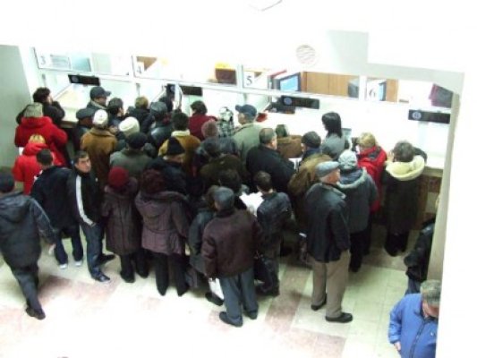 Funcţionarii publici, instruiţi în prevenirea corupţiei